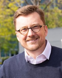 Dr. Martin Eßer